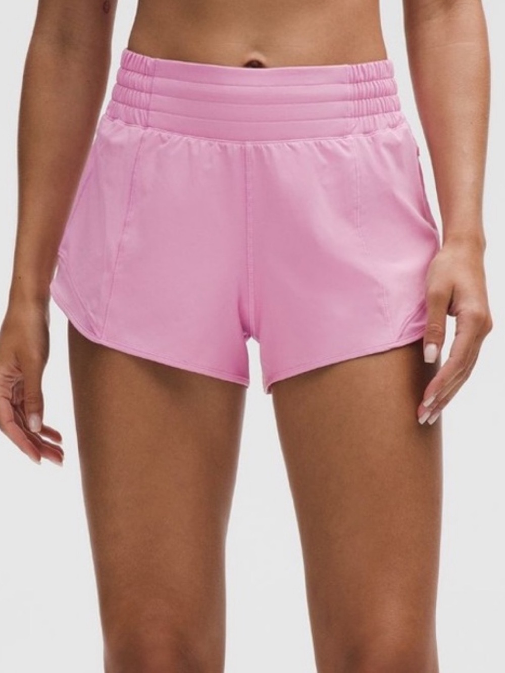 NWT Lululemon Like a Cloud Bra + Hotty Hot Shorts Set – Pink Frosting – Size 4 - Picture 4 of 14